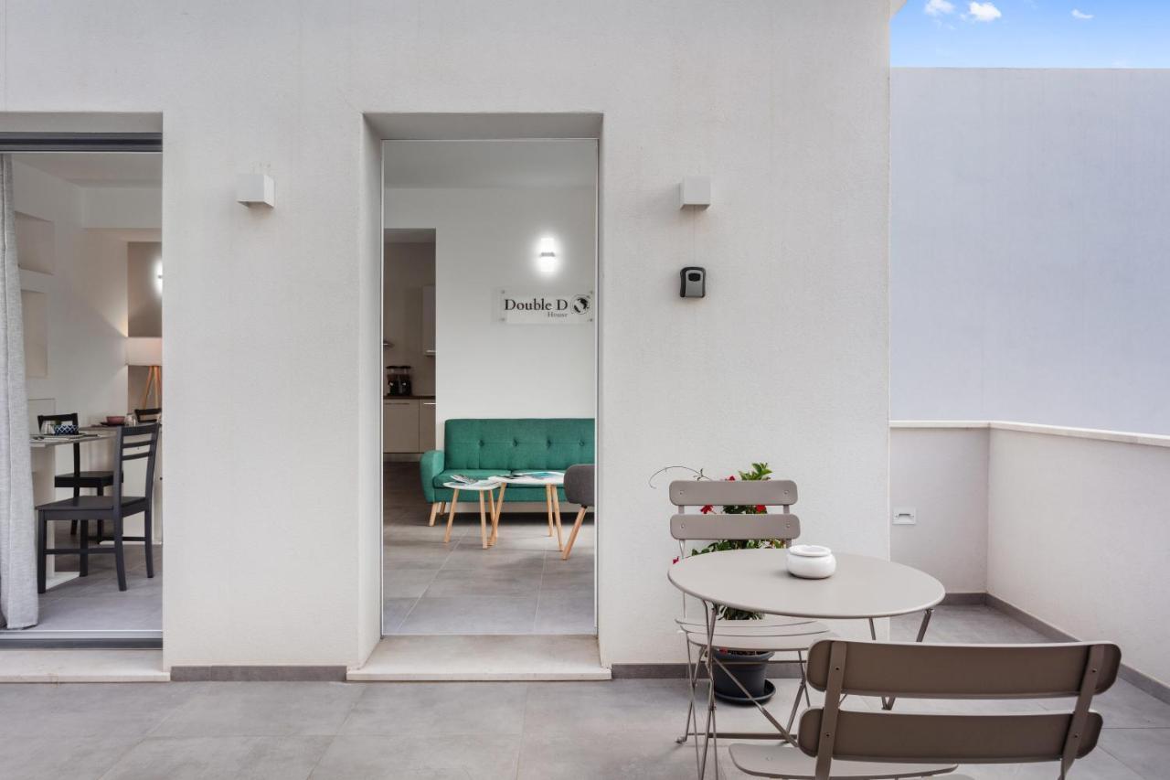 Bed and Breakfast Double D House Ольбия Экстерьер фото